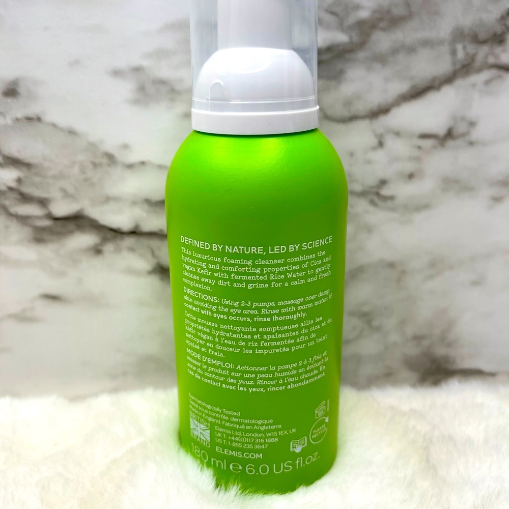🌸Elemis Superfood Cica Calm Cleansing Foam🌸 - Picture 4 of 5